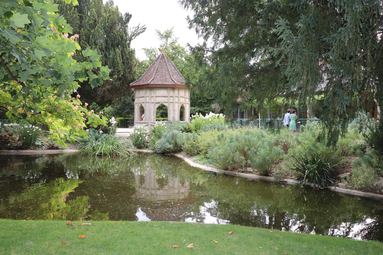 Poitiers Parc De Blossac La Clainette